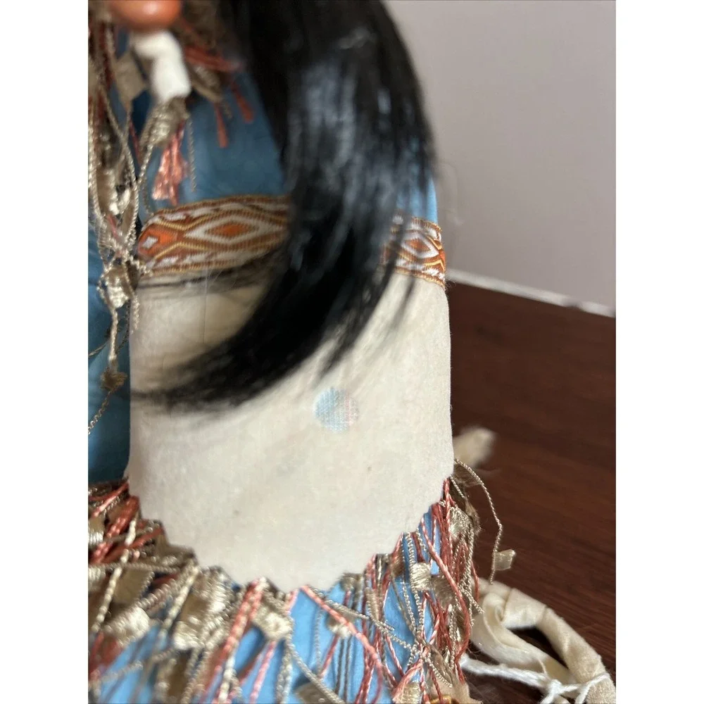Kinney Doll Native American Taigi 845/2,500 Dreamcatcher, Blanket  25